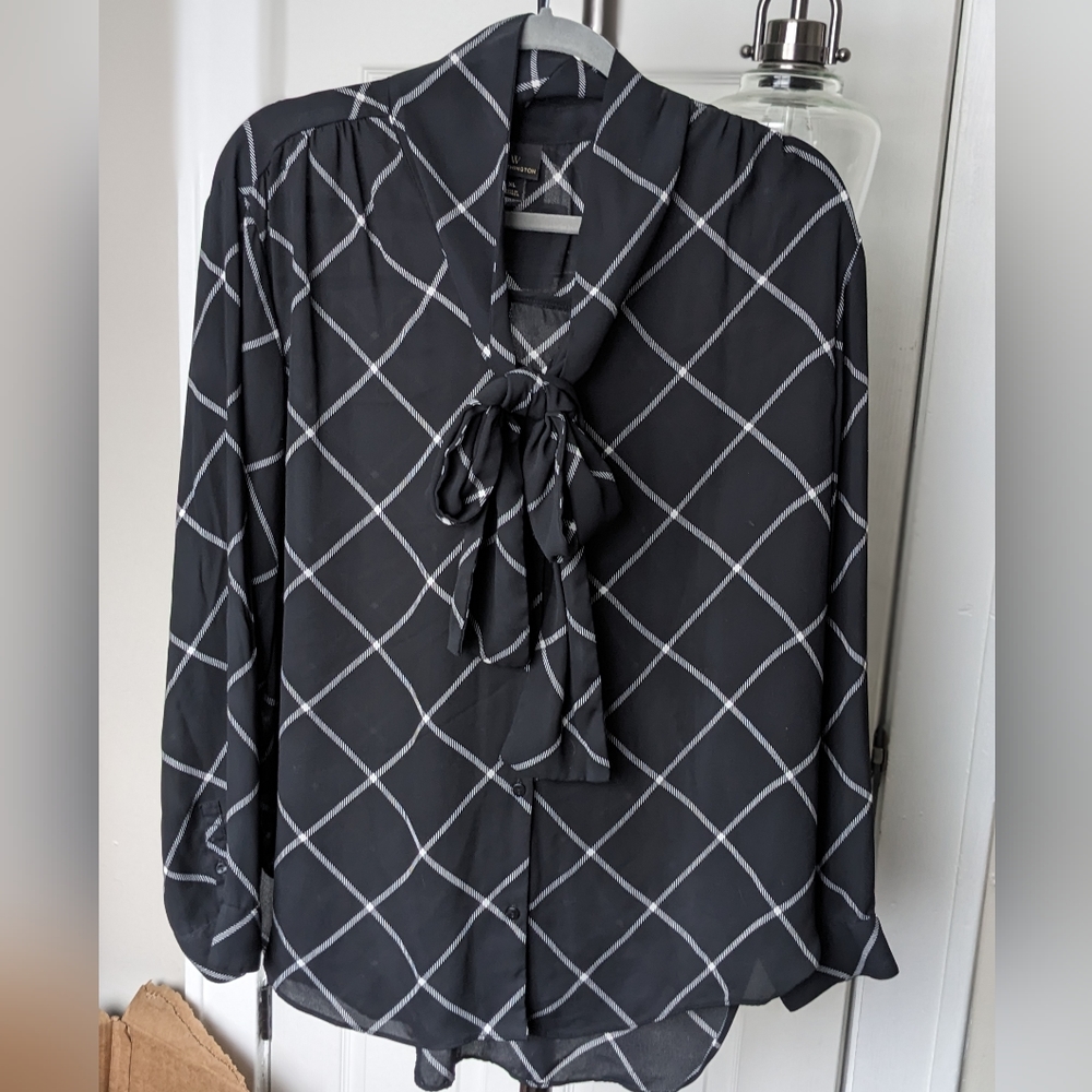 Black blouse